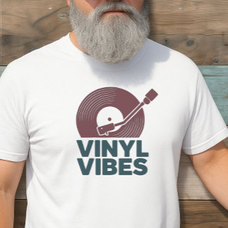 CAMISETA DE TOCADISCOS DE ASPECTO VINTAGE 'VINYL V