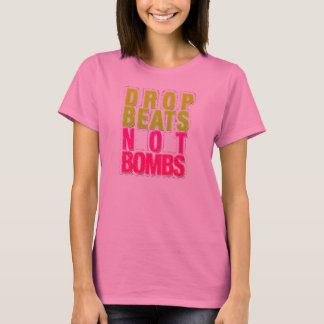 Camiseta de tye-dye con golpes no bombas