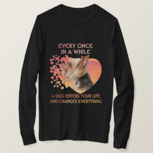 Camiseta De Vez En Cuando Un Perro Entra En Yorkshire Lover