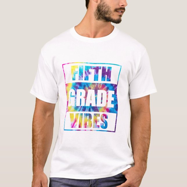 Camiseta De Vuelta A La Escuela De 5º Grado Vibes Primer Dí (Anverso)