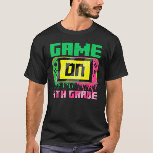 Camiseta De Vuelta A La Escuela En El Cuarto Grado De Video