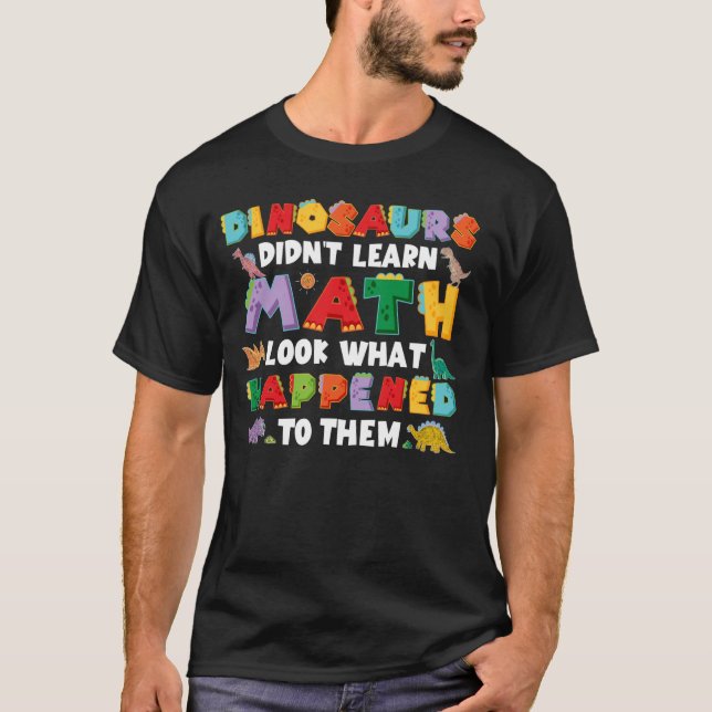Camiseta De vuelta a la escuela matemática chiste dinosauri (Anverso)