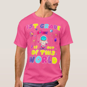 Camiseta De vuelta a la escuela primer grado está fuera de 