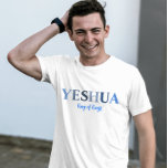 Camiseta de Yeshua, Rey de los Reyes<br><div class="desc">Camiseta cristiana con Yeshua,  Rey de Reyes. La tipografía se presenta en caligrafía mixta y tipografía minimalista. Este diseño moderno y moderno es la declaración perfecta de regalo y moda. #cristiano #religión #Escritura #fe #Bible #yeshua #Jesús</div>