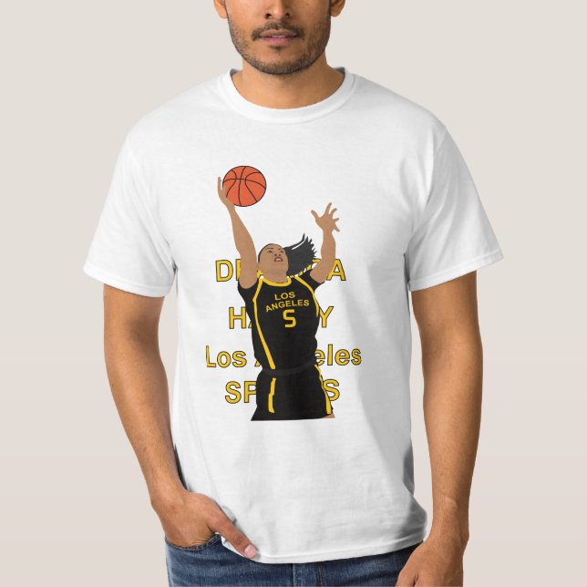 Camiseta Dearica Hamby jugando al baloncesto (Anverso)