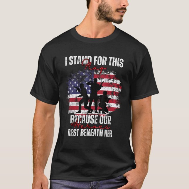 Camiseta Debajo de ella (Anverso)