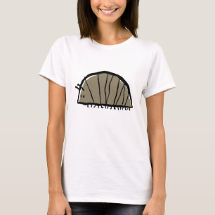 Camiseta debajo de la roca