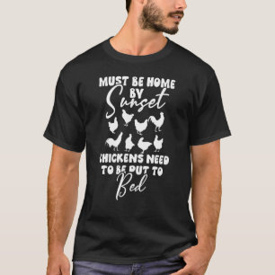 Camiseta Debe estar en casa con la puesta de sol.