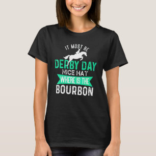Camiseta Debe ser el día del Derby Vestido Día del Derby 20