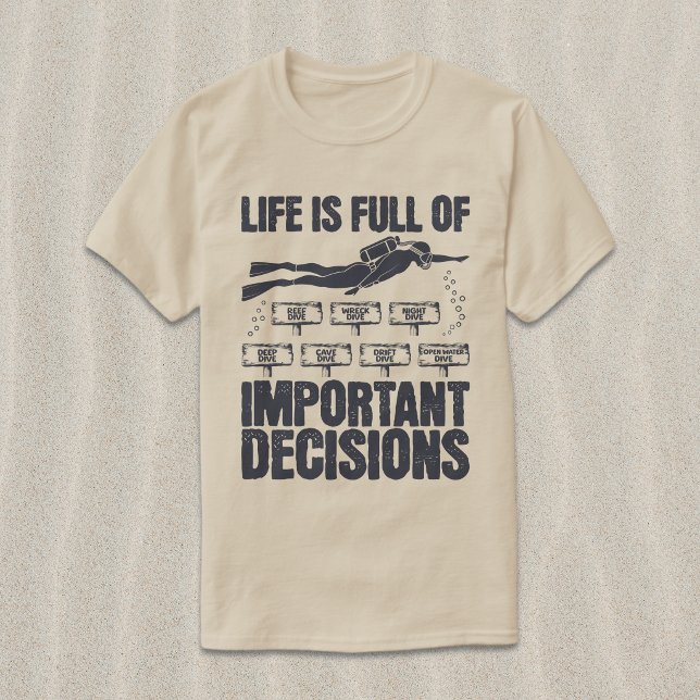 Camiseta Decisiones Importantes de Buceo Divertidas (Subido por el creador)