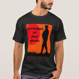 CAMISETA DECLARADO EN FORT BRAGG