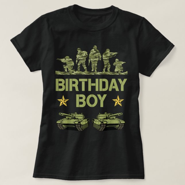 Camiseta Decoraciones de cumpleaños del ejército Camo Milit (Diseño del anverso)