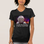 Camiseta Defeated the windmill? Go fight the steam turbine<br><div class="desc">Closeup view of a helmet and an plate armor of a medieval knight against the colorful background which imitates the outer space or a battlefield to your liking. Text - Defeated the windmill? Go fight the steam turbine - added</div>