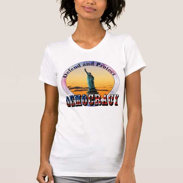 Camiseta Defender y proteger la DEMOCRACIA (Anverso)