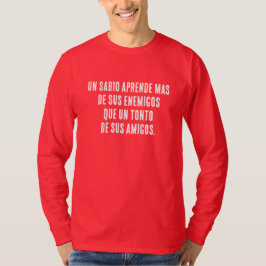 CAMISETA DEJA DE PENSAR QUE TUS ENEMIGOS SON UNA MALDICIÓN