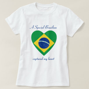 Camiseta del amor de la bandera del Brasil