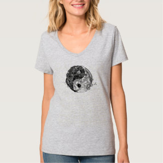 Camiseta del arte pop de Nancy (cuello de la uve)