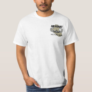 Camiseta del ataque aéreo de Camp Victory