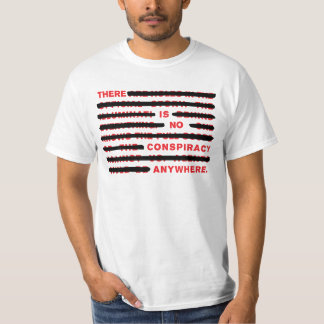 Camiseta del blanco de la conspiración