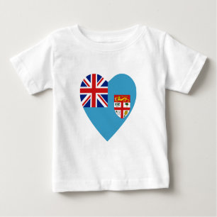 Camiseta del corazón de la bandera de Fiji