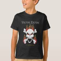 Camiseta del cráneo y de la bandera pirata de