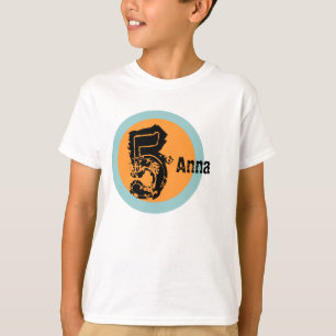 Camiseta del cumpleaños del nombre y de la edad