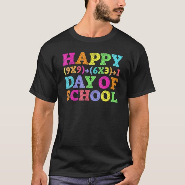 Camiseta del Día 100 de la Escuela de Fórmula Mate (Anverso)