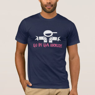 Camiseta del fiesta de DJ con el disc jockey y los
