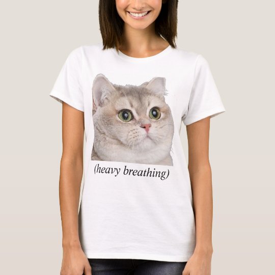 Camiseta del gato de la respiración pesada
