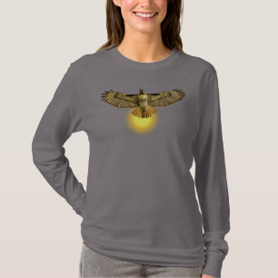 Camiseta del halcón de cola roja volando hacia el 