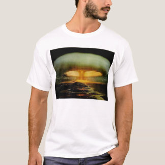 Camiseta del hongo atómico