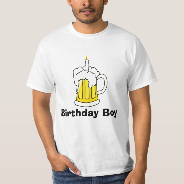 Camiseta del muchacho del cumpleaños de la taza de (Anverso)