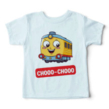 Camiseta del niño en el tren