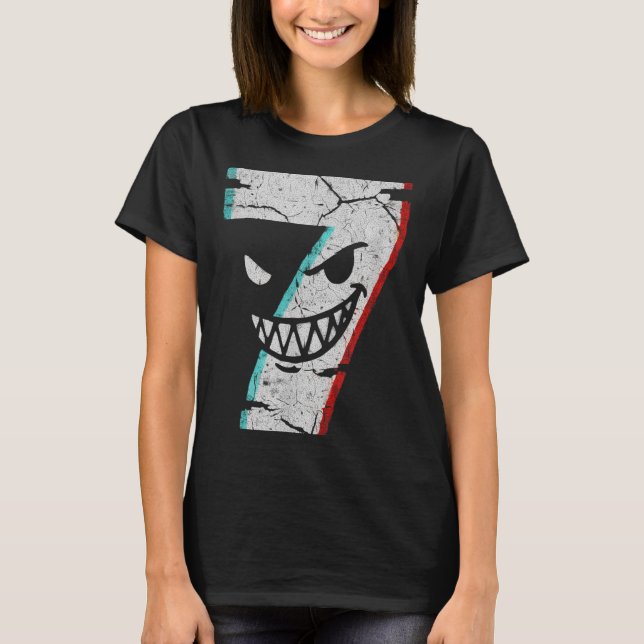 Camiseta del Número 7 Malvado - Chiste 7 Se Comió  (Anverso)