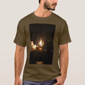 Camiseta del Poster de lanzamiento nocturno del tr