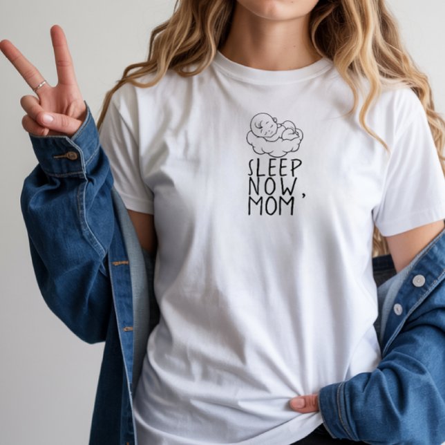 Camiseta del primer día de la madre cargando bebé (Subido por el creador)