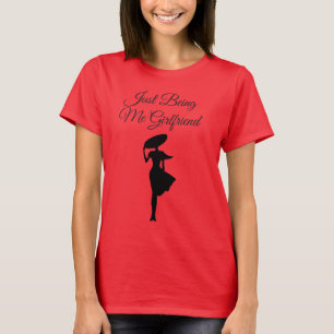 Camiseta del rojo de las mujeres