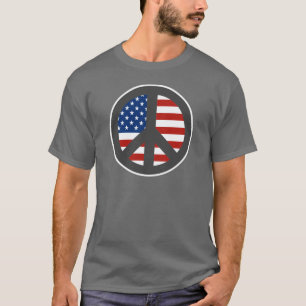 Camiseta del signo de la paz de la bandera