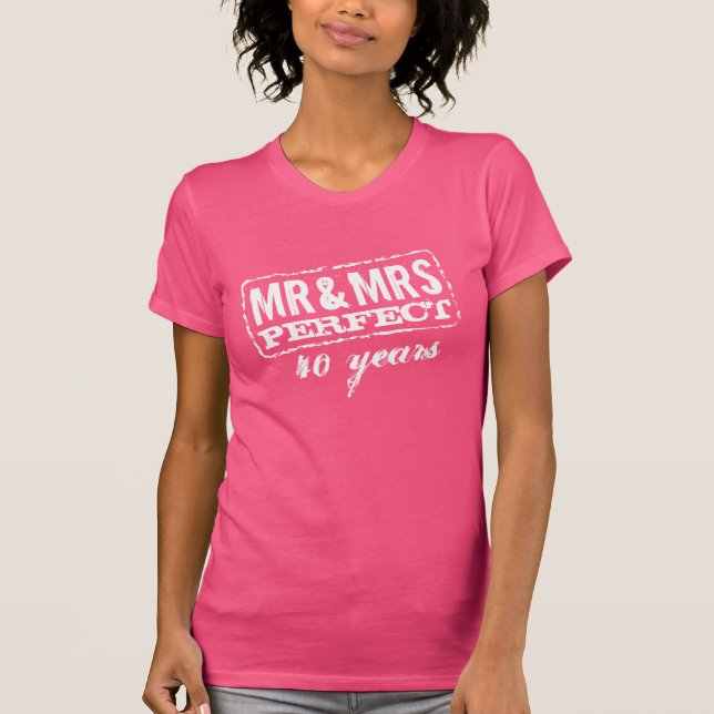 Camiseta del Sr. y la Sra. para el 40º aniversario (Anverso)
