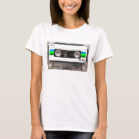 Camiseta del verde de la cinta de casete