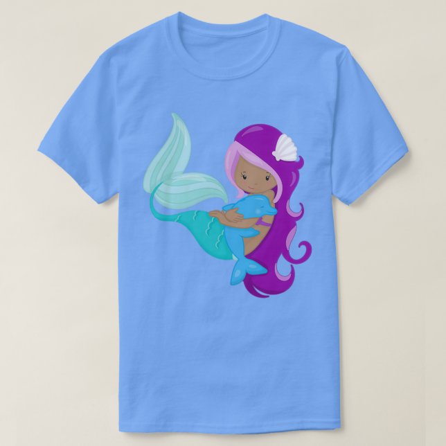 Camiseta Delfín de pelo morado de sirena afroamericana (Diseño del anverso)