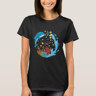 Camiseta Delfín delfín delfín en el mar de peces para mujer