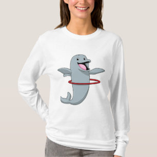 Camiseta Delfín en la formación de resistencia con neumátic
