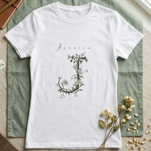 Camiseta Delicado y Chic "J": Monograma de Jazmín Atenuado