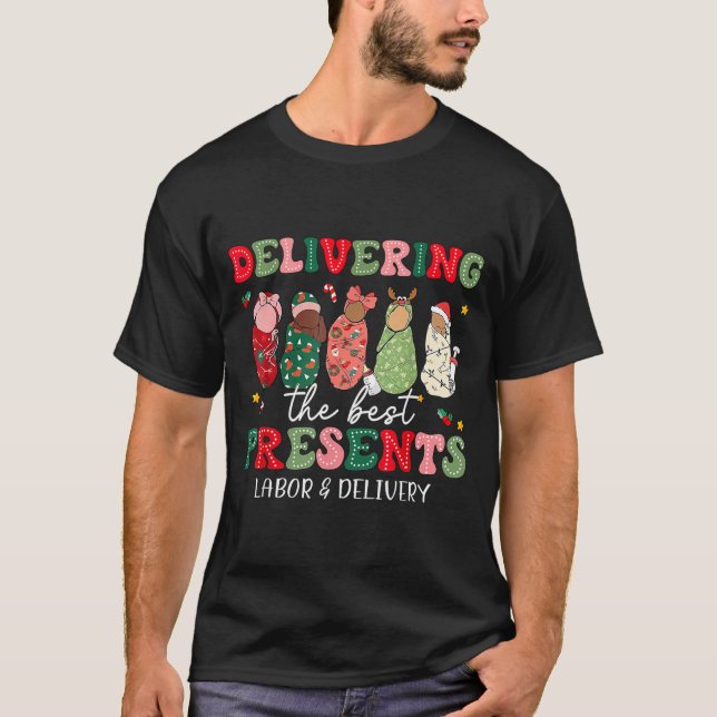 Camiseta Delivering The Labor Delivery Nurse Christmas  (Anverso)