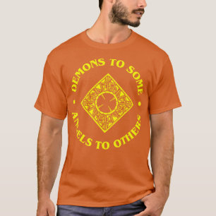 Camiseta Demonios a algunos ángeles a otros