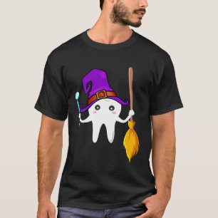Camiseta Dental Halloween Tooth Witch Broom Dentist Hallowe