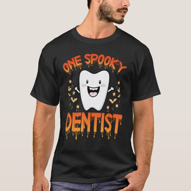 Camiseta Dentist Halloween Trick Or Treat Dental Assistant  (Anverso)