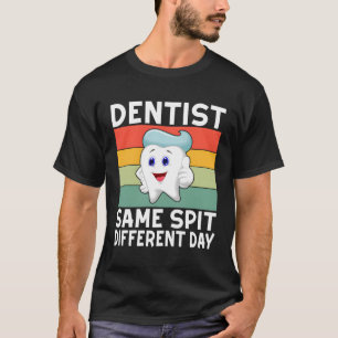 Camiseta Dentista Mismo Escudo Diferente Dentista Diferente
