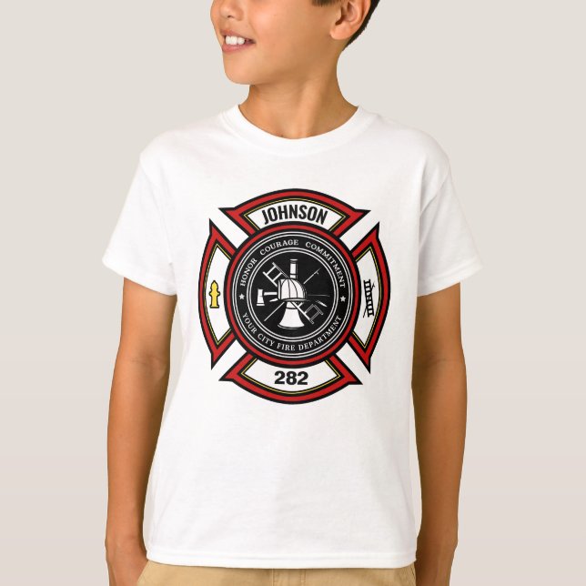 Camiseta Departamento de Bomberos ADD NAME Insignia de Bomb (Anverso)